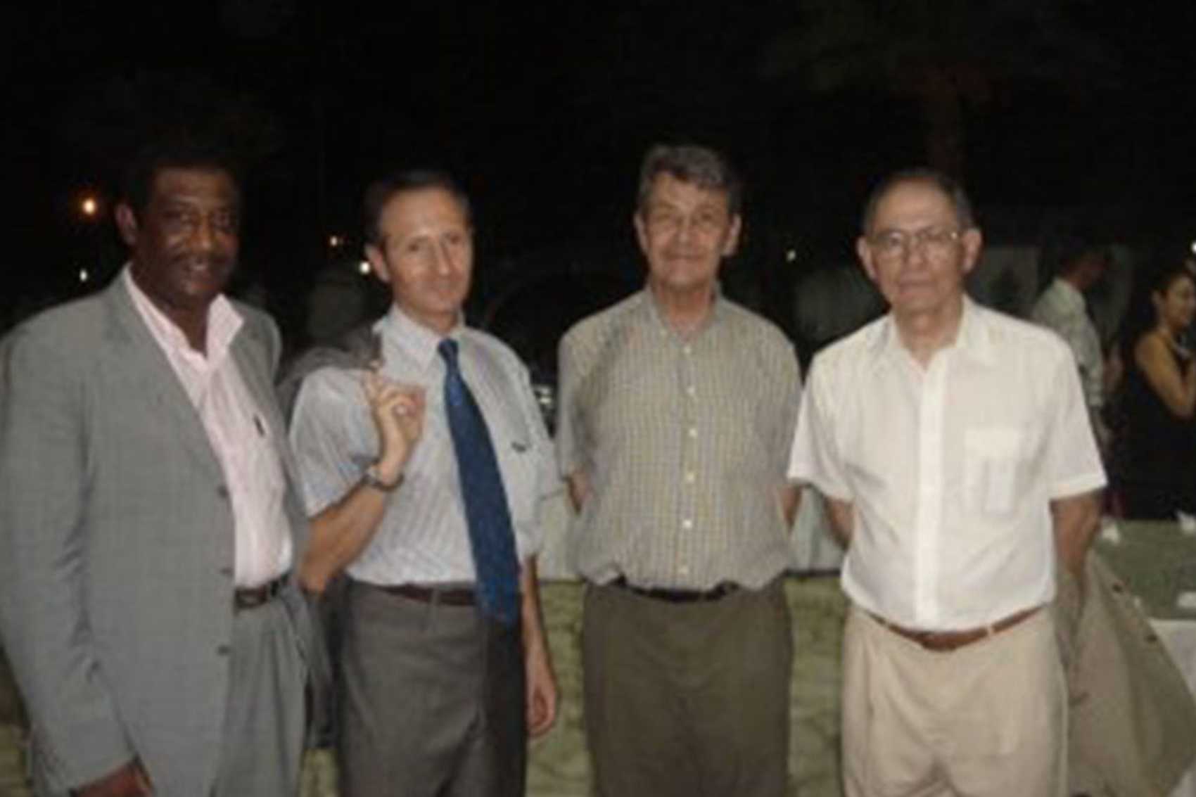 mohamed ayachi ajroudi, mohamed ajroudi, paix, homme d affaire, inventeur, entrepreneur, humaniste